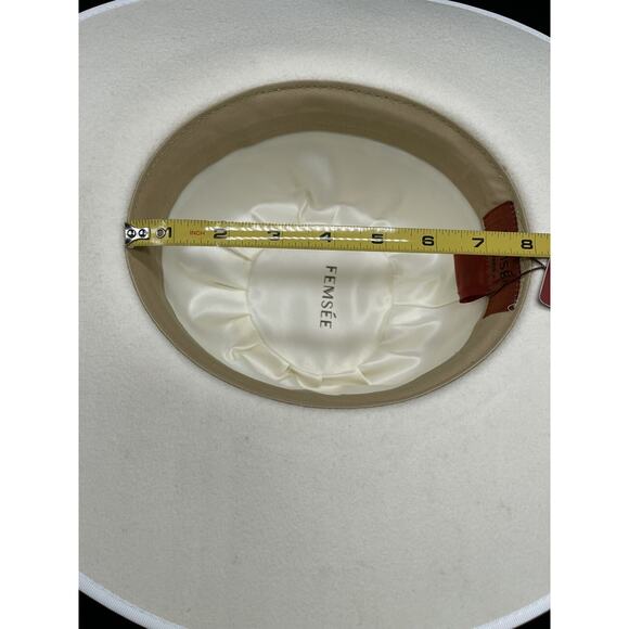 Femsee Wool Hat Sz Medium Cream Color Embroidery Band - Picture 6 of 16